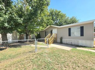 2320 E Macarthur Rd LOT W25, Wichita, KS 67216
