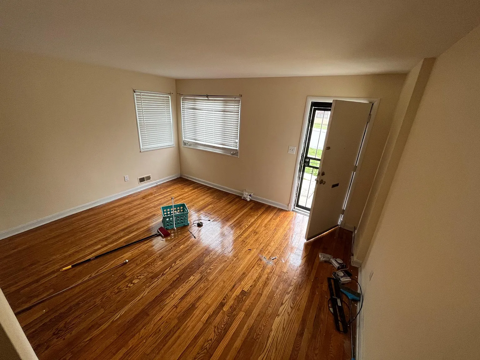 1822 Chillum Rd photo 1