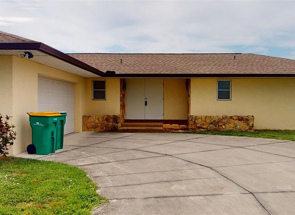 1st image of 223 E TARPON BOULEVARD NW