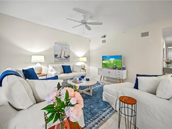 20940 Island Sound CIR #105, ESTERO, FL 33928