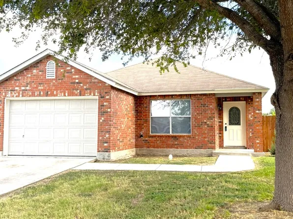 608 ROOSEVELT DR, Seguin, TX 78155