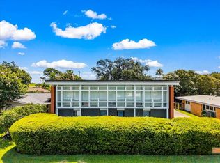 1310 Harbor View Dr, Galveston, TX 77550