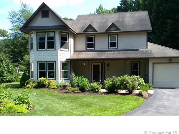 19 Arrowwood Cir, South Windsor, CT 06074