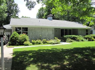 620 E Cherokee St, Springfield, MO 65807