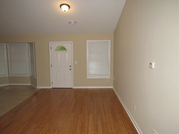 4th image of 1760 Shady Creek Ln