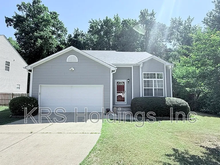 232 Honey Springs Ave — Photo 1