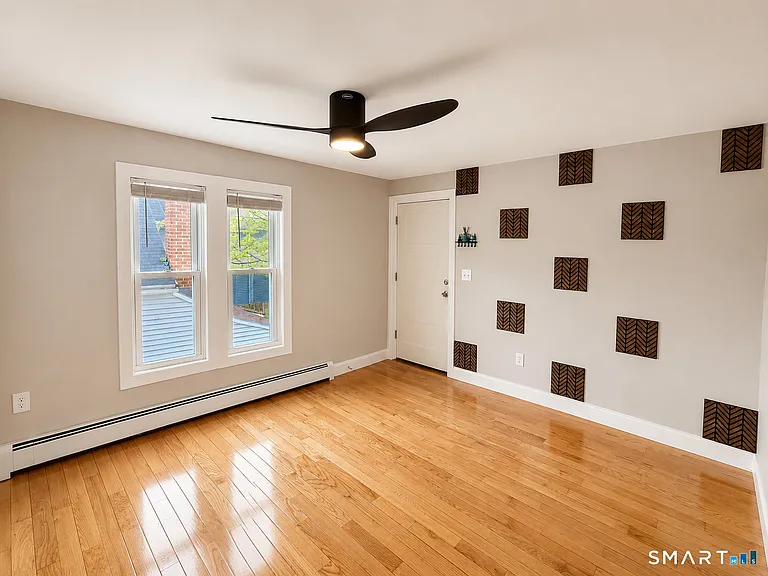 53 Prospect St #2 — Photo 8