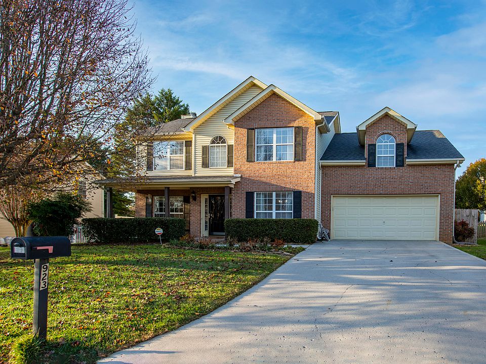 923 Paxton Dr, Knoxville, TN 37918 Zillow