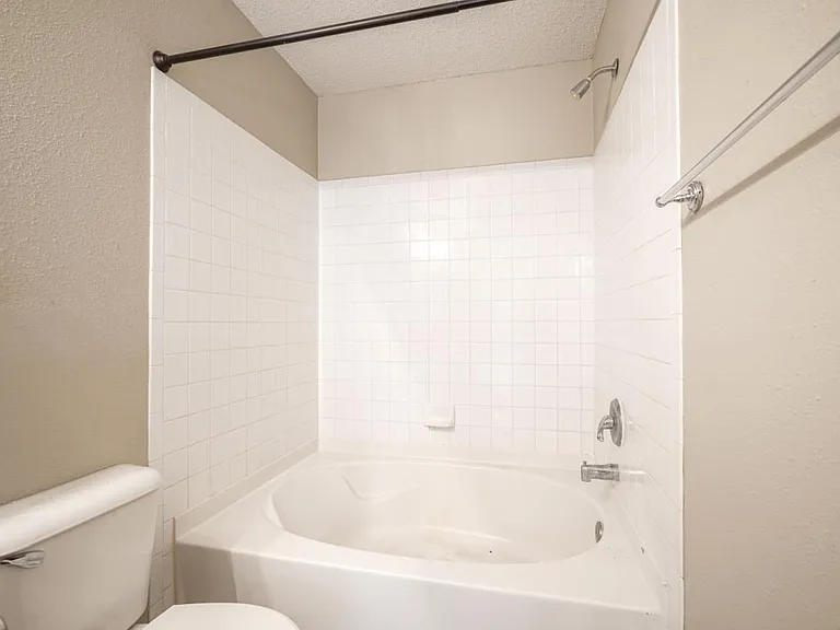 10155 Holly Berry Cir — Photo 19