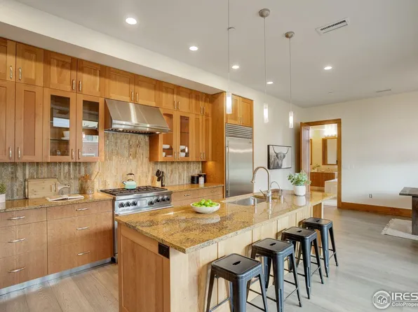 1077 Canyon Blvd #211, Boulder, CO 80302