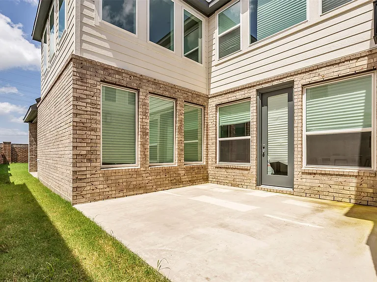 17822 Carnation Glen Dr — Photo 29