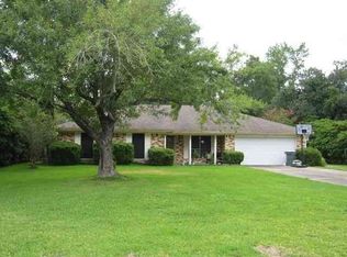 7490 Plant Rd, Beaumont, TX 77708