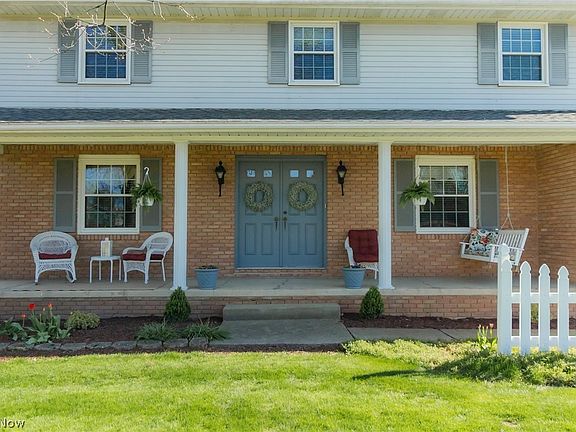 3rd image of 2206 Hillocke St