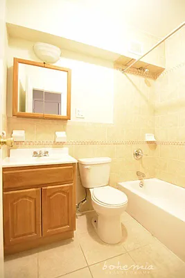 Rented by Bohemia Realty Group | media 10