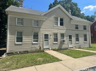 216 High St, Baltic, CT 06330