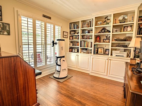 11th image of 199 Liles Ln