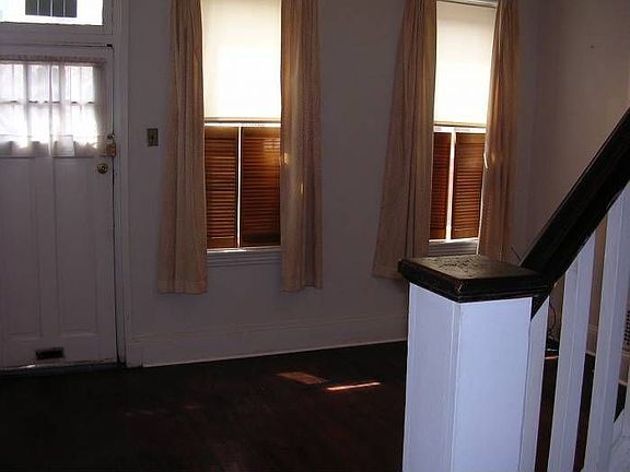 Entry with Stairs