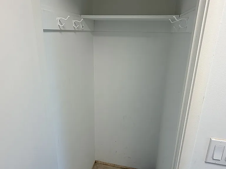 1512 Black Mountain Rd — Photo 15