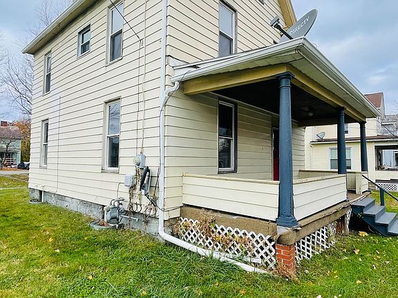 2nd image of 215 N Crawford Ave