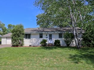 5544 Saint Stephen St, Mounds View, MN 55112