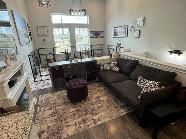 18843 Elegance Ave, Spring, TX 77379
