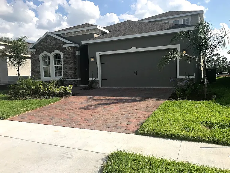 385 Summer Squall Rd — Photo 1