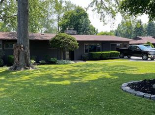 912 Escarpment Dr, Lewiston, NY