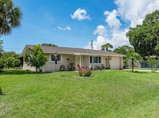 464 Bahama Rd, Venice, FL 34293