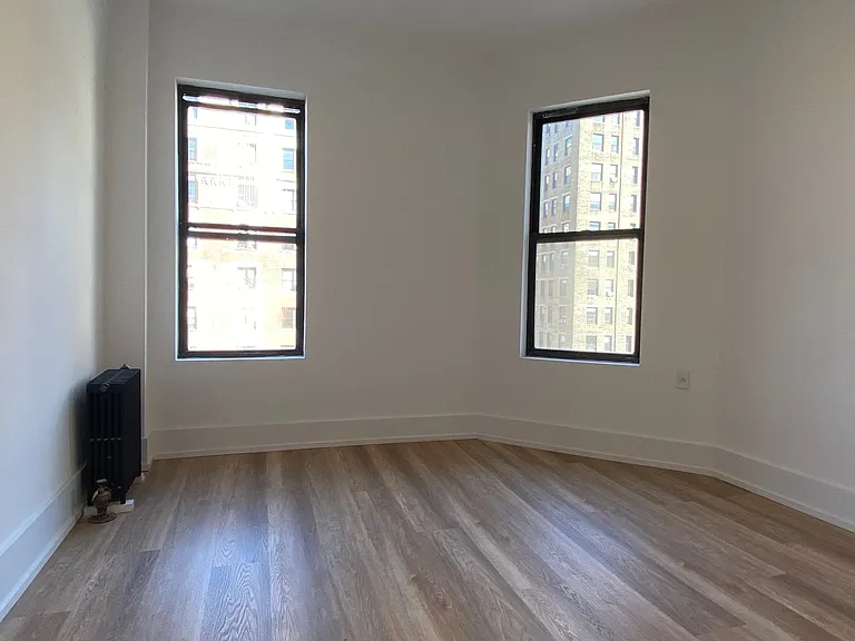 229 W 101st St #6C — Photo 4