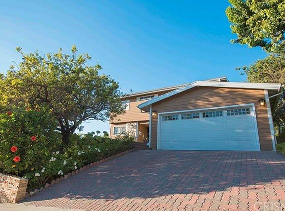 2nd image of 11511 Dona Teresa Dr
