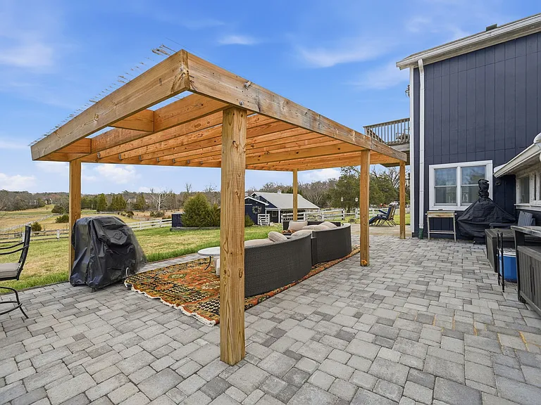 11641 Glen Rd — Photo 36