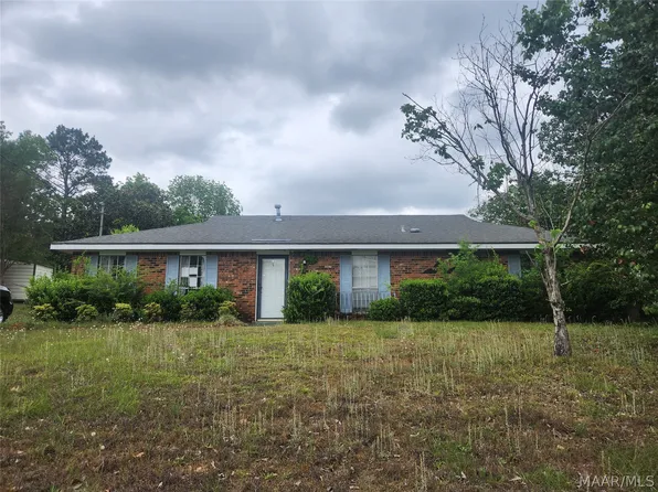 333 Janice St, Prattville, AL 36066