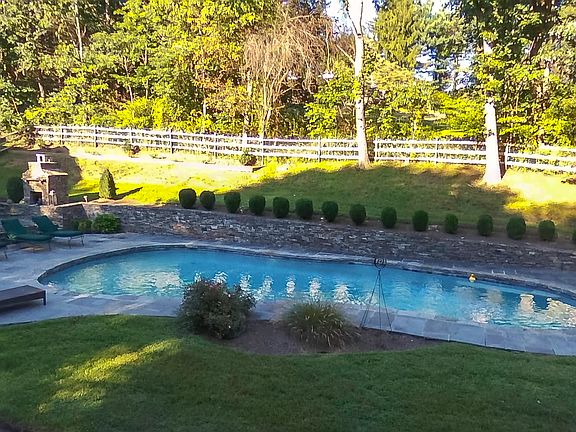 546 Hoydens Hill Road