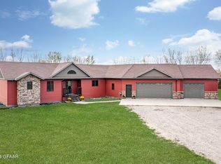 631 Allendale Rd NE, Thompson, ND 58278