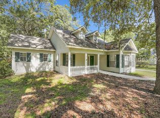 16 Le Moyne Dr, Beaufort, SC 29907
