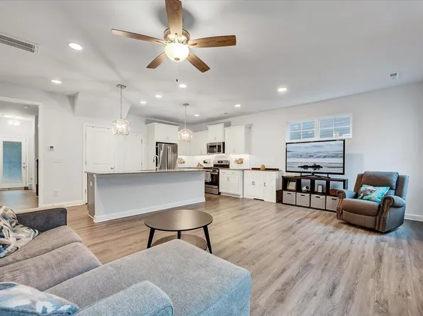 321 Conrad Ln, Wake Forest, NC 27587