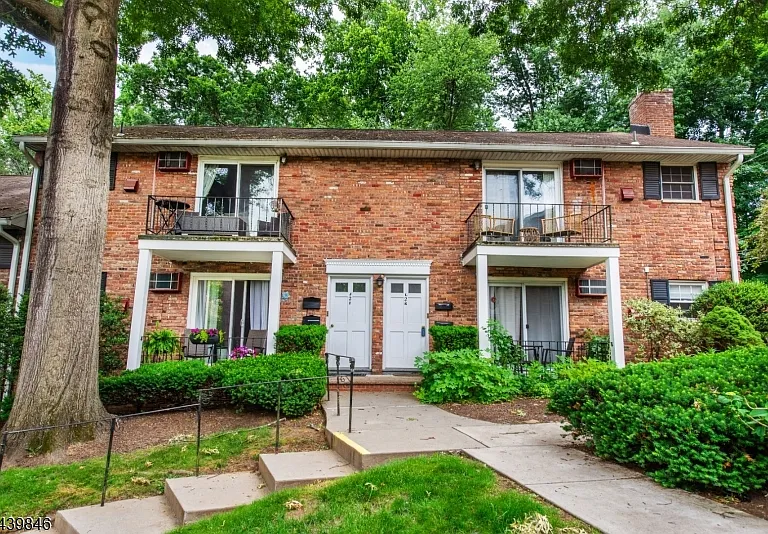 320 S 2k Morristown Town Town #2K — Photo 22