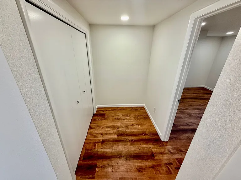 1712 SE 104th Ave — Photo 48