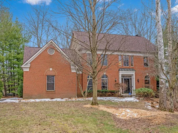 277 Wildwood Ct, Columbus, OH 43230