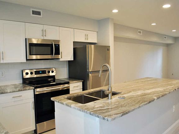3rd image of 2801 N Hwy A1a APT F