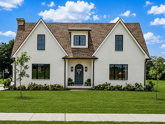 3rd image of 4872 Royal View Way