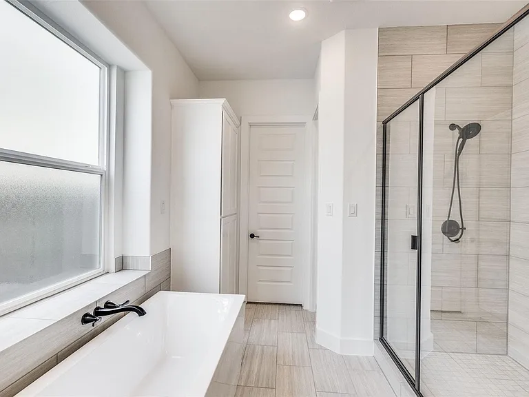 2302 Mercy Way — Photo 21