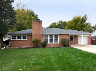 926 S Vail Ave, Arlington Heights, IL