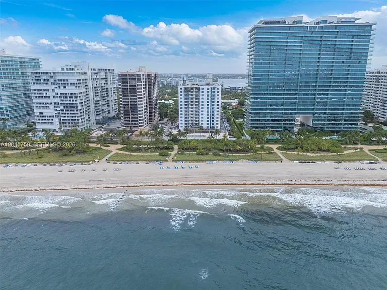 10185 Collins Ave #Penthouse 23 — Photo 25