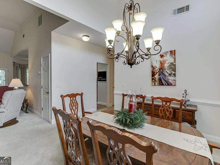 6440 Deep Woods Ct — Photo 7