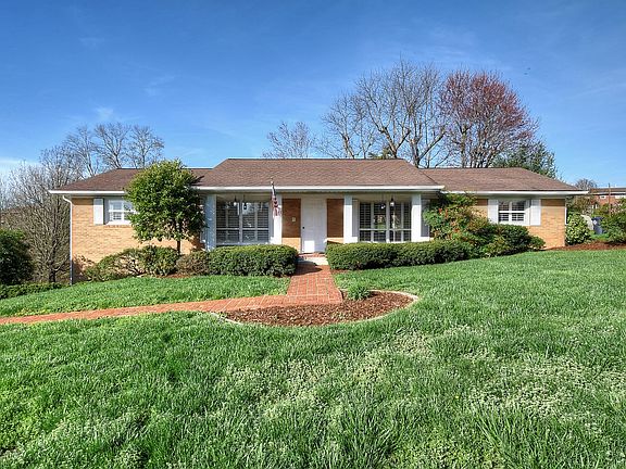 2nd image of 1213 Caribbean Dr