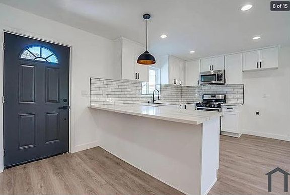 5th image of 6230 Tujunga Ave