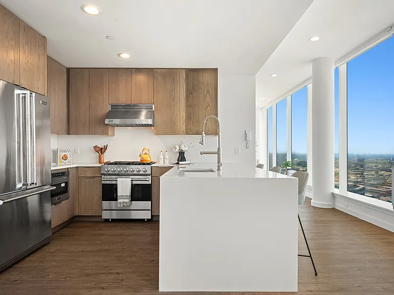 22-44 Jackson Ave #Penthouse 4 — Photo 8