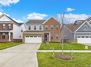 5547 Harper Ct, West Bloomfield, MI 48322