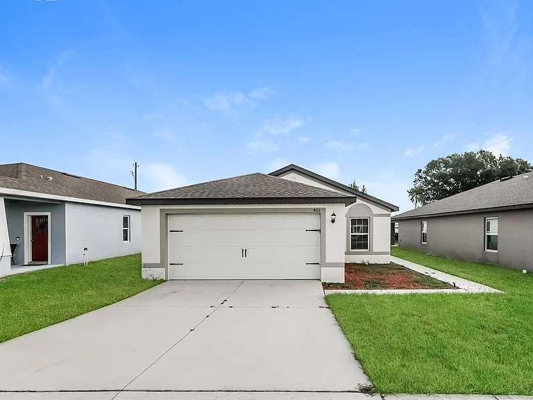 465 Kensington View Dr — Photo 1